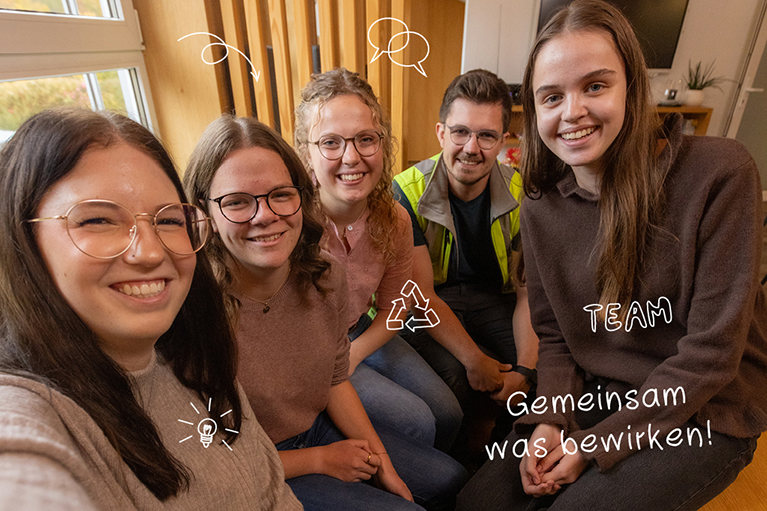 Motiv zur Arbeitgeber-Kampagne des ZAK mit Auszubildenden des ZAK